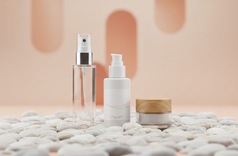Micro Delta Packaging cosmetic bottles product photography